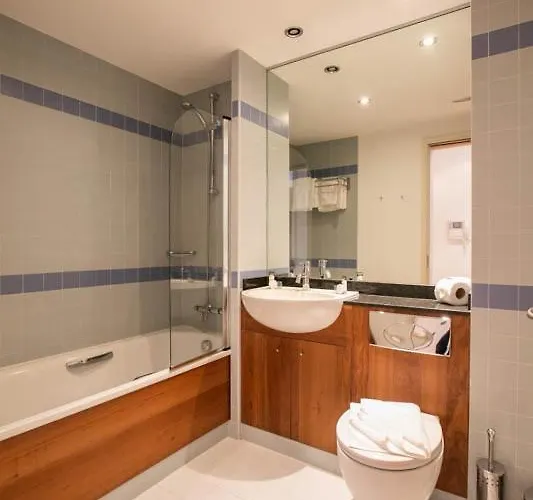 Grand Canal Square Apartment Dublin