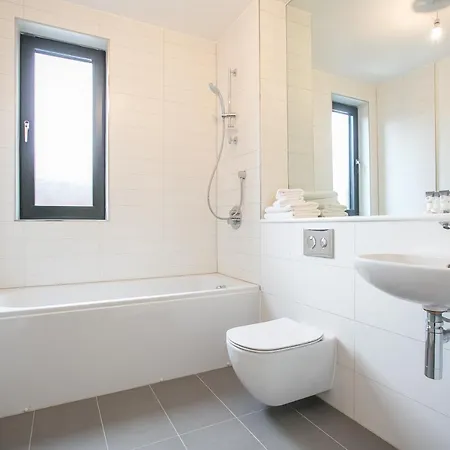 Grand Canal Square Apartment *