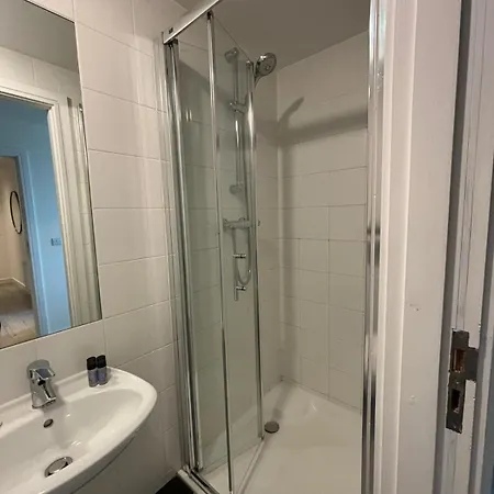 Grand Canal Square Apartment