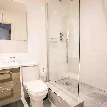 Grand Canal Square Apartment *