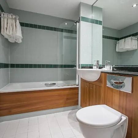 Grand Canal Square アパート ダブリン