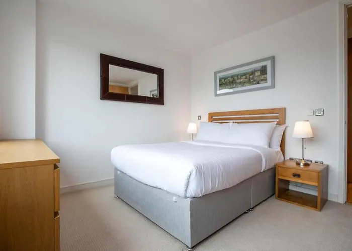 Grand Canal Square Apartment Dublin