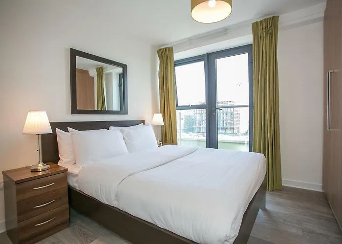 Grand Canal Square *