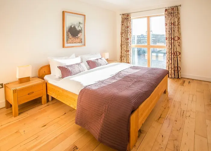 Apartment Grand Canal Square *