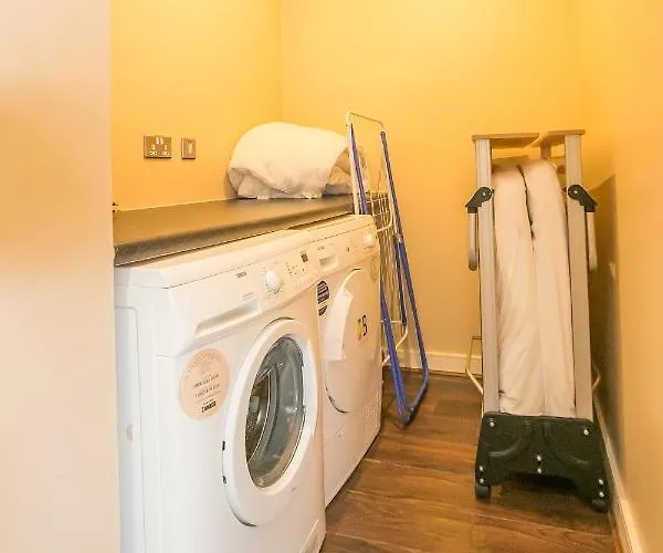 Grand Canal Square * Dublin