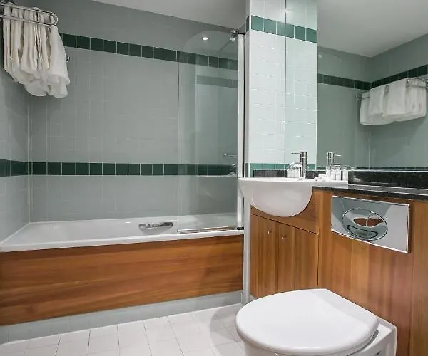 Grand Canal Square Apartment Dublin