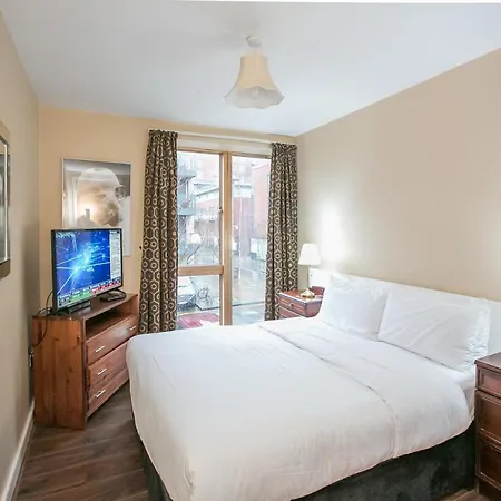 Grand Canal Square *